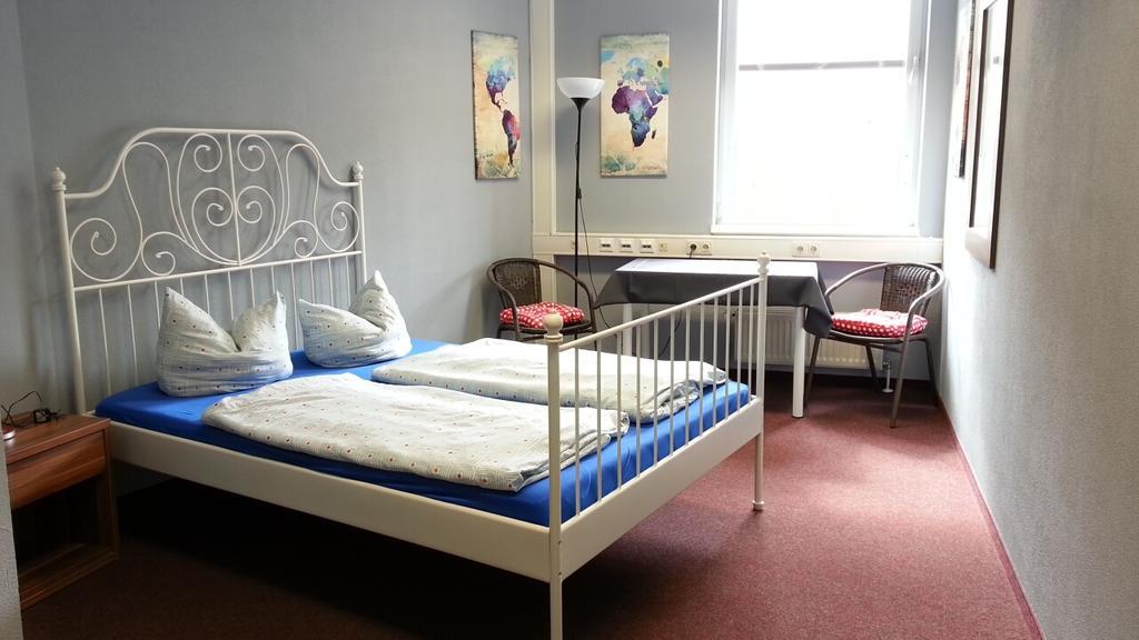 Hostel Die Etage East Berlin Room photo